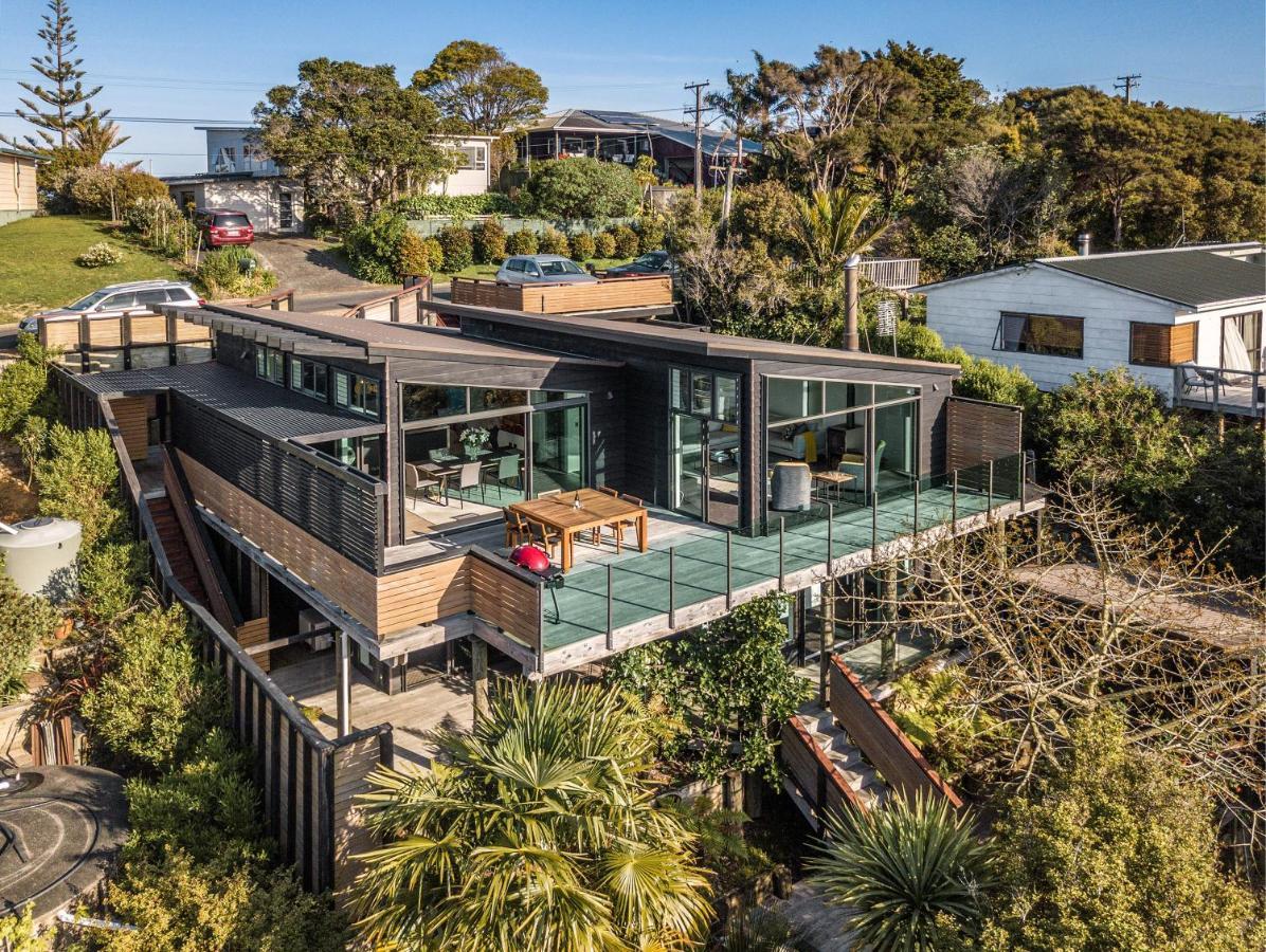 Taonga With Sea Views By Waiheke Unlimited Villa Oneroa Екстериор снимка