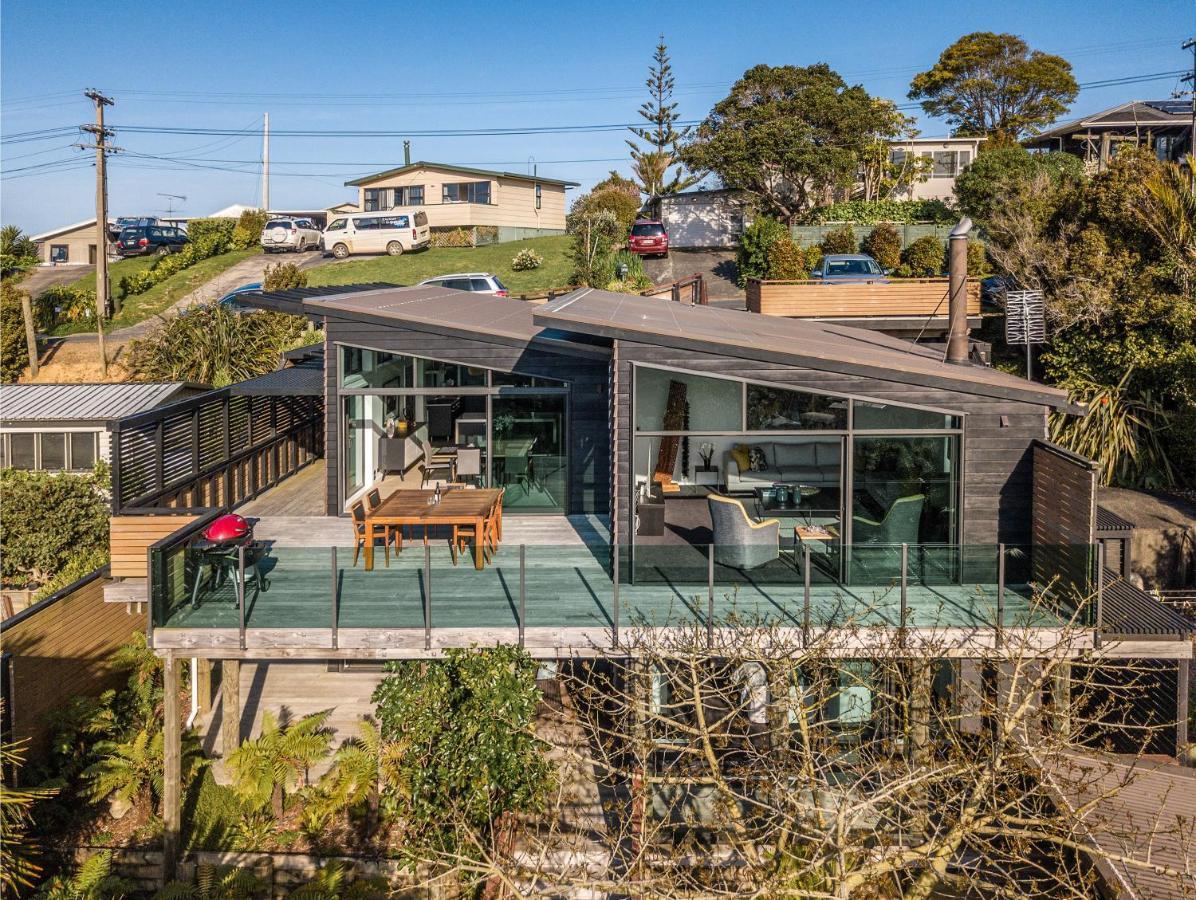 Taonga With Sea Views By Waiheke Unlimited Villa Oneroa Екстериор снимка
